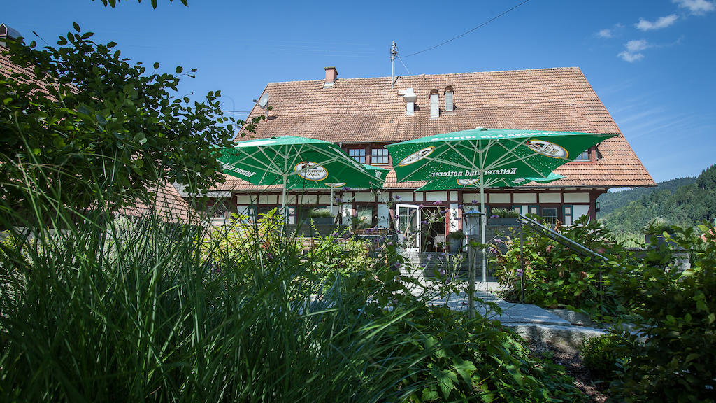 גוטאך Gasthaus Zum Hirsch מראה חיצוני תמונה